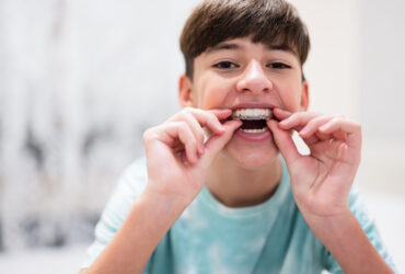 informacje o leczeniu ortodontycznym mlodziezy